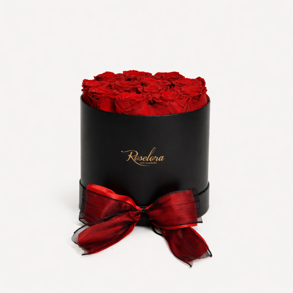 Small Round · 12 Red Roses