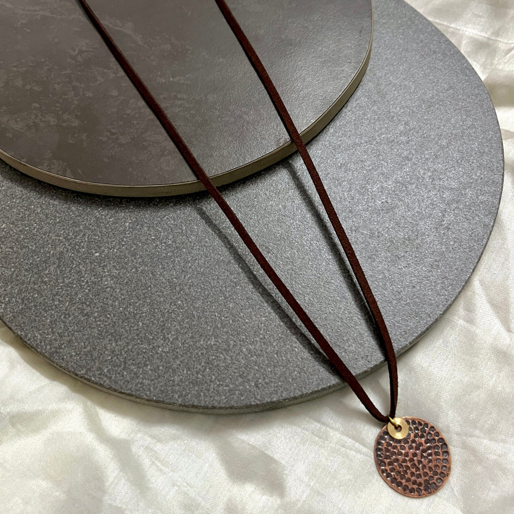 Universal necklace for Men and Women