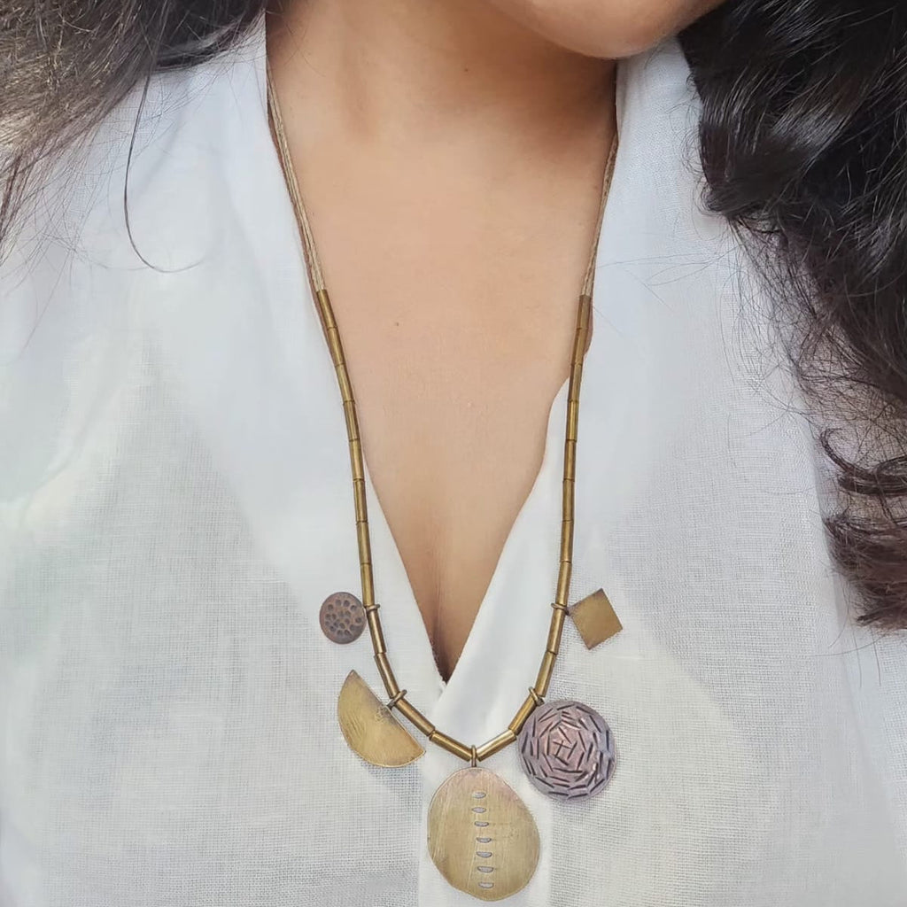 Geometric necklace