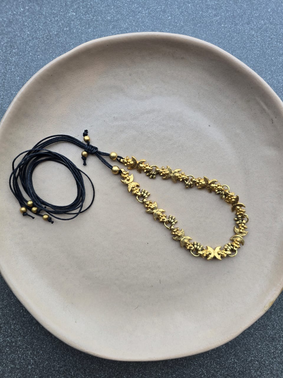 Ava thin brass choker