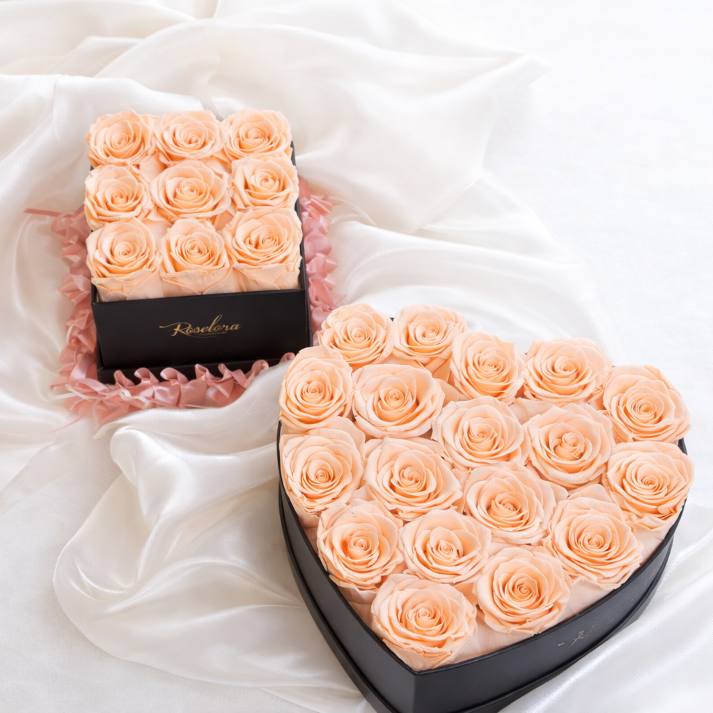 Small Heart · 18 Blush Roses