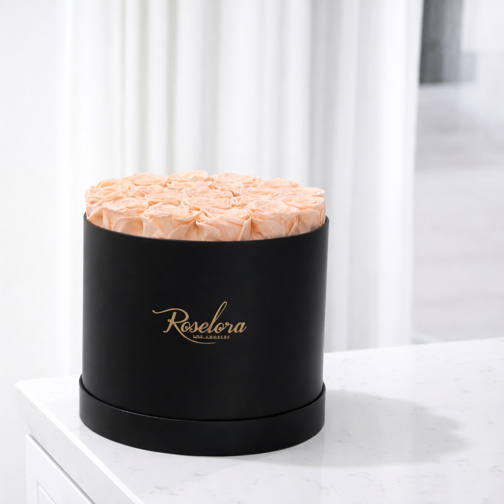 Medium Round · 19 Blush Roses