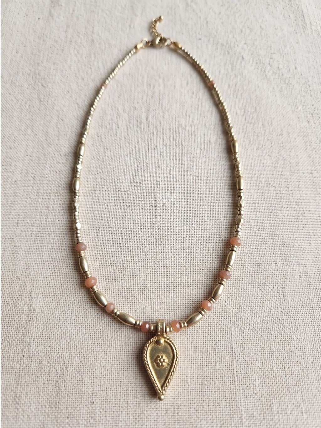 Dainty Charm Necklace - Leaf