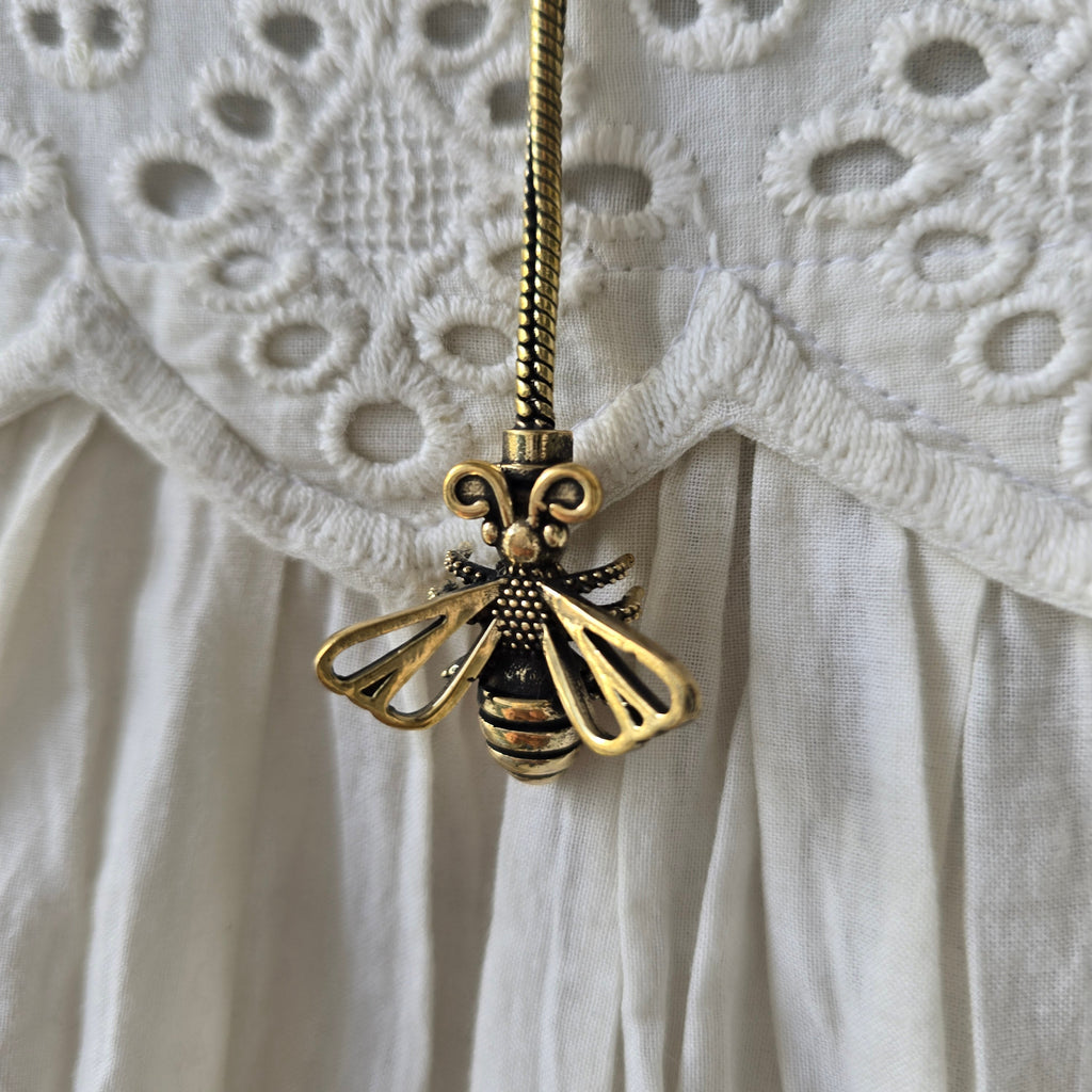Bee Harmony Lariat Necklace