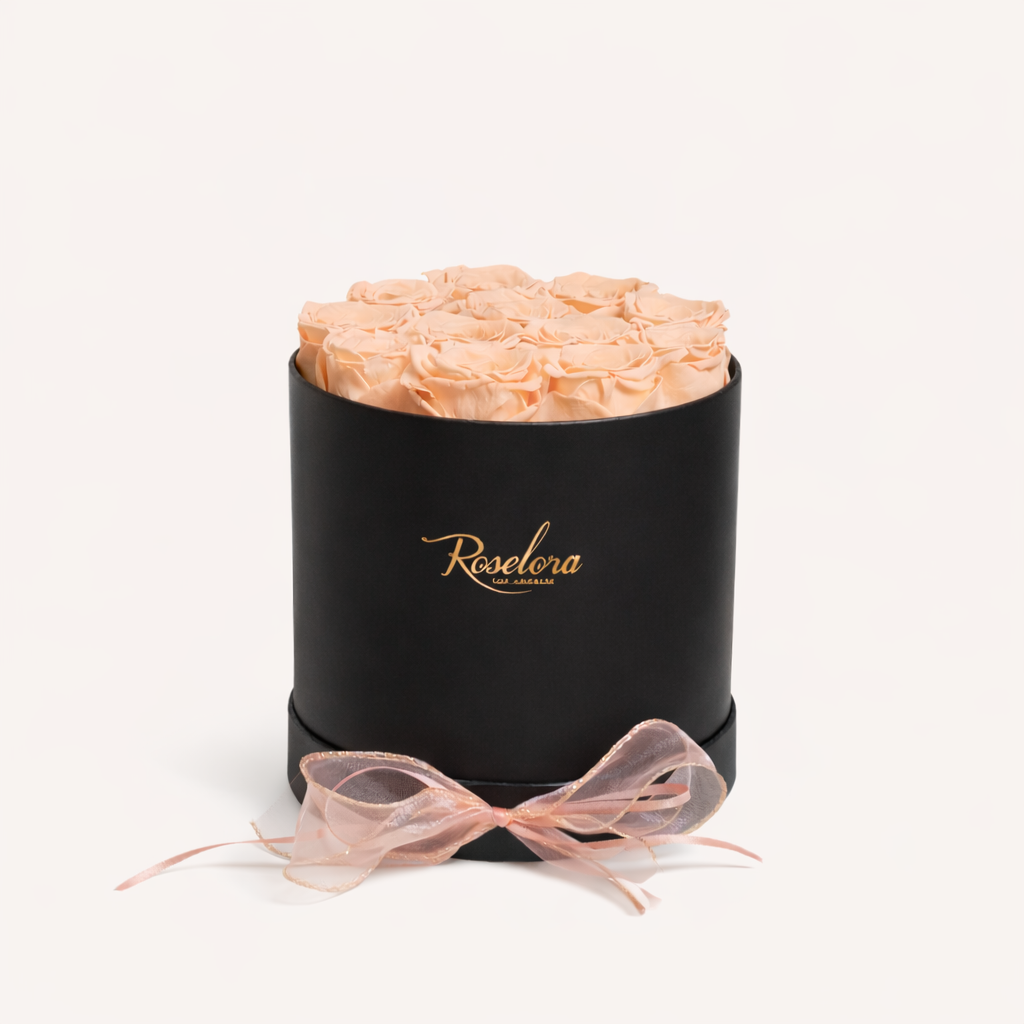 Small Round · 12 Blush Roses