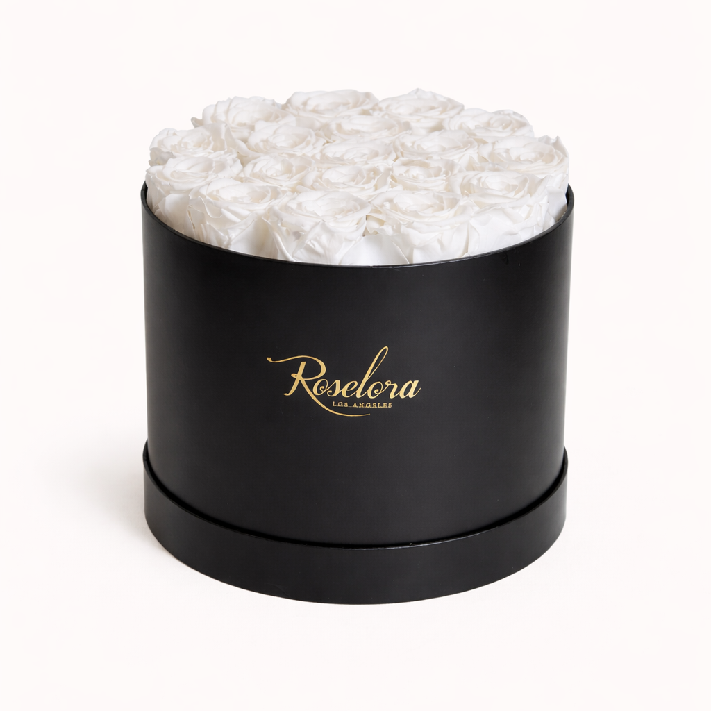 Medium Round · 19 White Roses